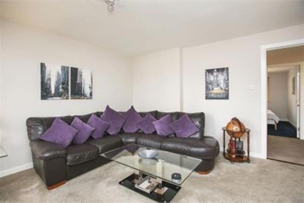 Immaculate Cosy Flat Next To Holyrood Park! Apartment Единбург Екстериор снимка